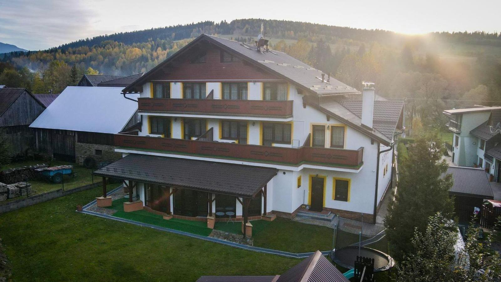 Penzion Alpsky Dom Vitanová Exterior foto